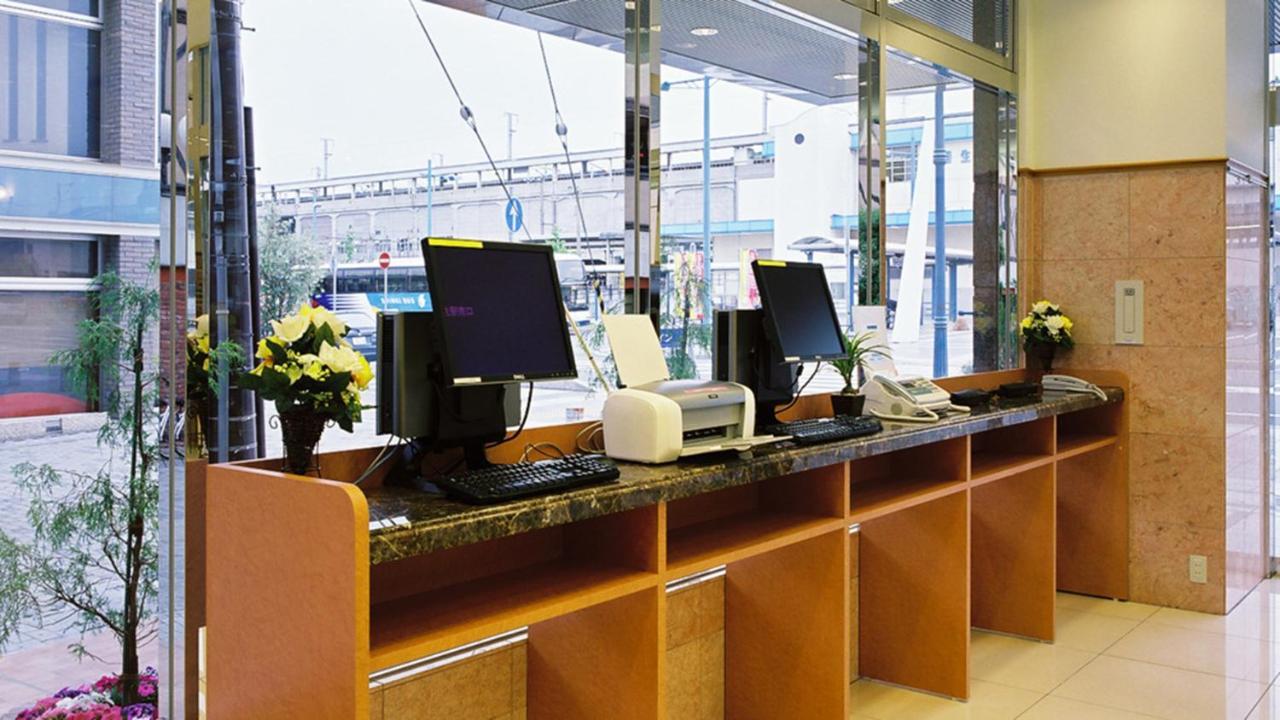 Toyoko Inn Aioi Eki Shinkansen Guchi Kültér fotó