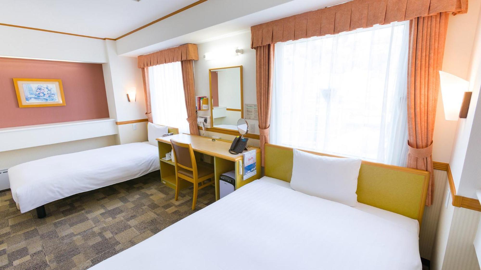 Toyoko Inn Aioi Eki Shinkansen Guchi Kültér fotó