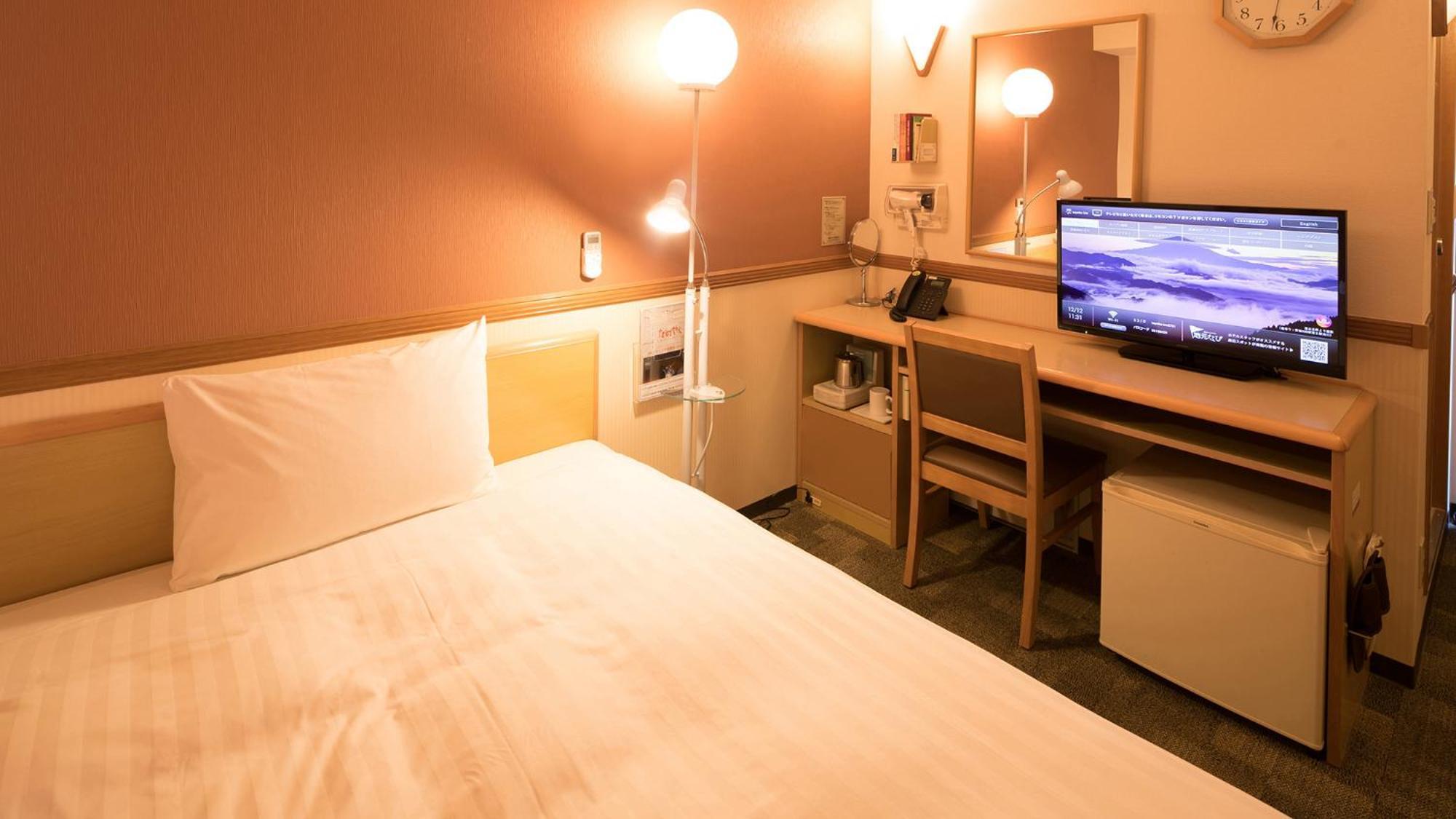 Toyoko Inn Aioi Eki Shinkansen Guchi Szoba fotó