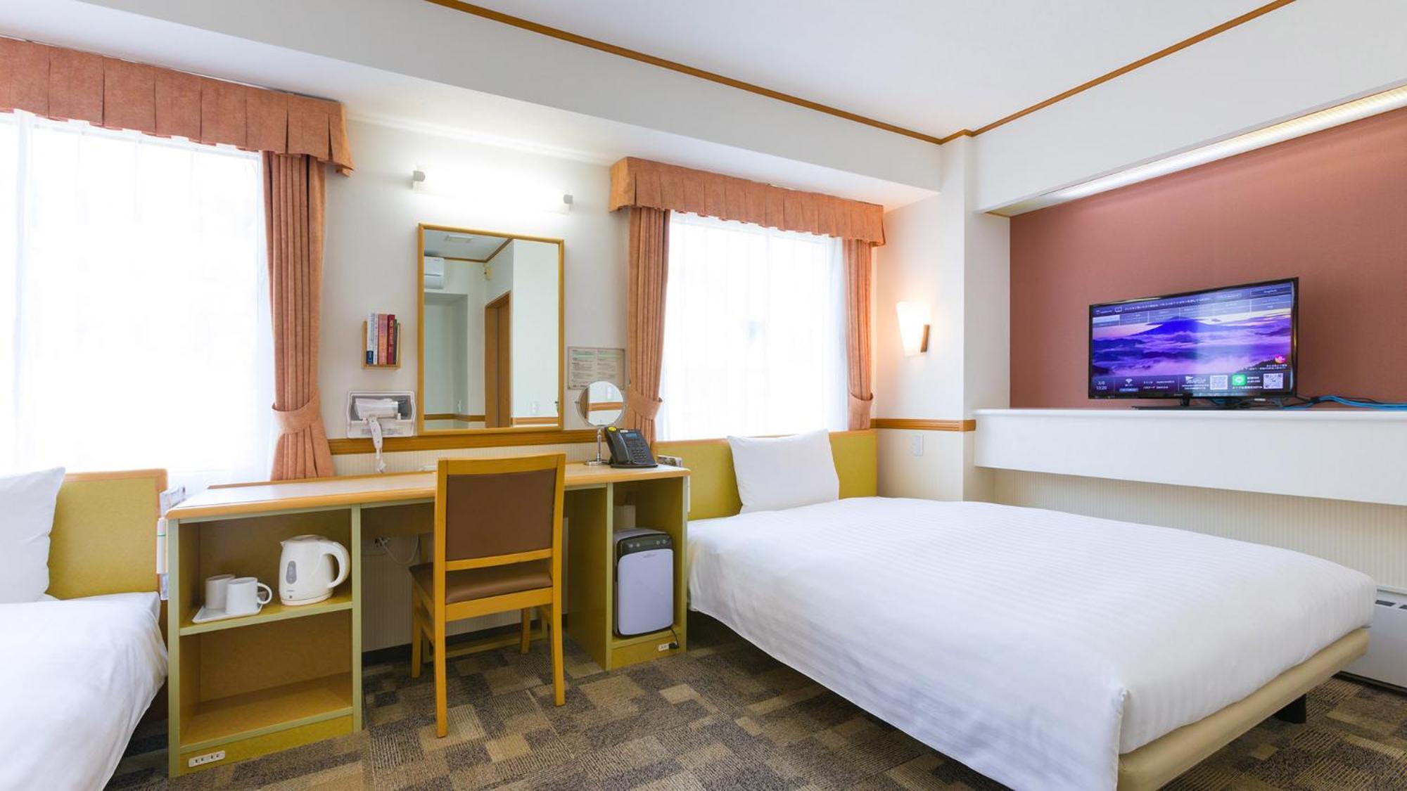 Toyoko Inn Aioi Eki Shinkansen Guchi Szoba fotó